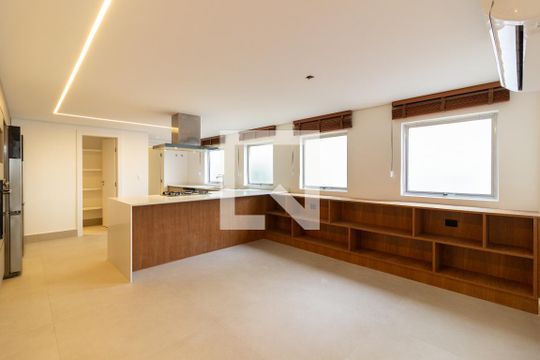 Cozinha de apartamento à venda com 4 quartos, 360m² em Jardim Paulista, São Paulo