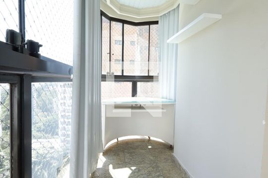 Varanda da suíte 3 de apartamento à venda com 3 quartos, 159m² em Vila Andrade, São Paulo