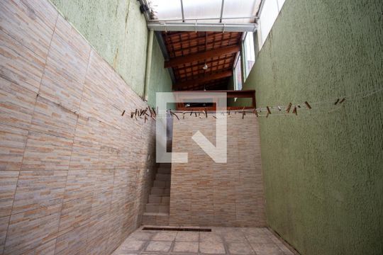 Área de Serviço de casa à venda com 3 quartos, 200m² em Itaquera, São Paulo