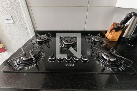Cozinha de apartamento para alugar com 2 quartos, 41m² em Vila Progresso (zona Leste), São Paulo