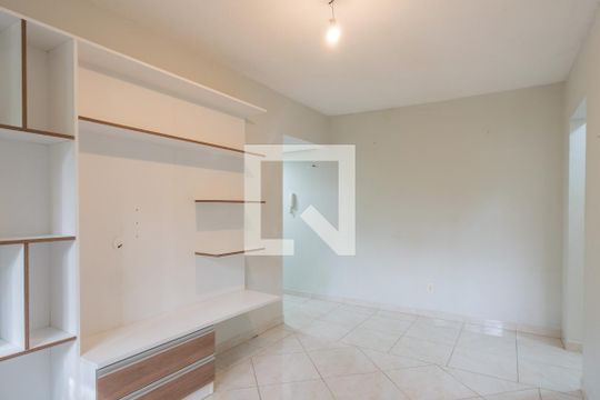 Sala de apartamento à venda com 1 quarto, 45m² em Partenon, Porto Alegre
