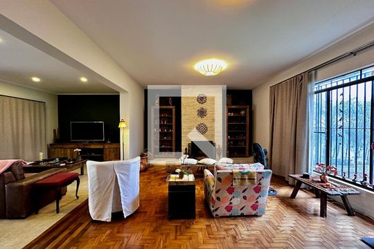Sala de casa à venda com 3 quartos, 150m² em Santo Amaro, São Paulo