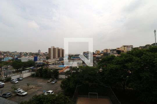 Vista da Área de Serviço de apartamento para alugar com 3 quartos, 60m² em Jardim Santo André, Santo André