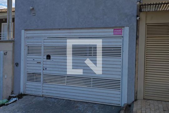 Vista da Rua de casa à venda com 3 quartos, 170m² em Jardim Colombo, São Paulo