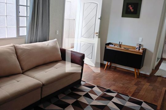 Sala de casa à venda com 3 quartos, 170m² em Jardim Colombo, São Paulo