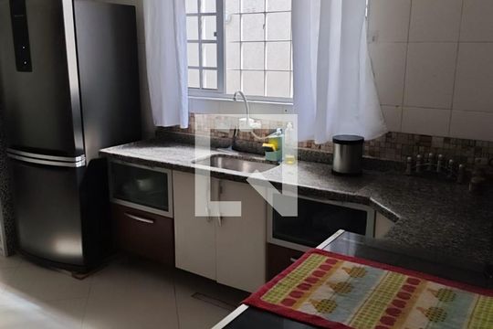 Cozinha de casa à venda com 3 quartos, 170m² em Jardim Colombo, São Paulo