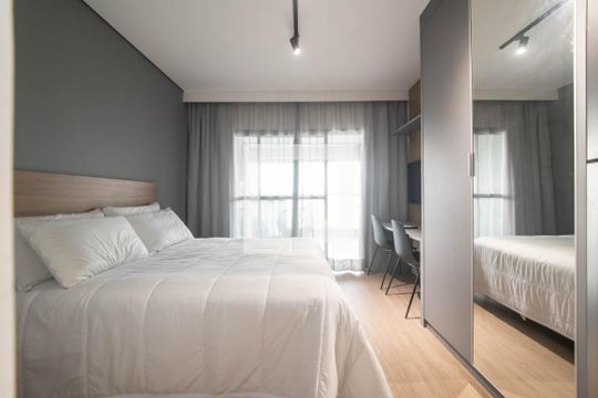 Studio de kitnet/studio para alugar com 1 quarto, 32m² em Jardim das Acacias, São Paulo