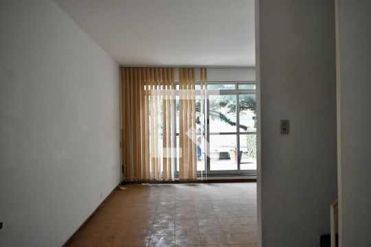 Casa para alugar com 3 quartos, 145m² em Vila Clementino, São Paulo