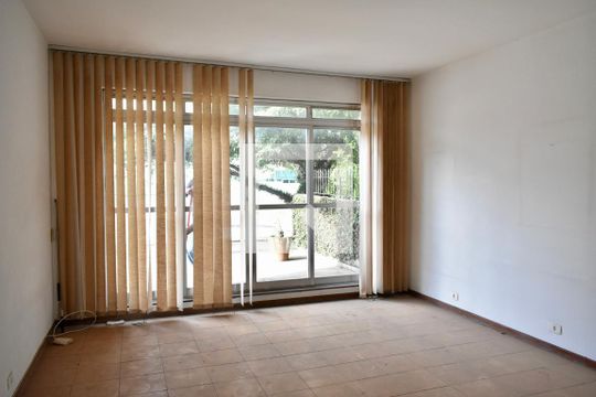 Sala de casa para alugar com 3 quartos, 145m² em Vila Clementino, São Paulo