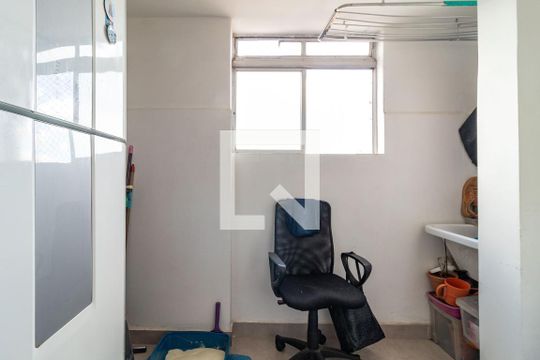 Área de Serviço de apartamento para alugar com 4 quartos, 109m² em Lapa, São Paulo