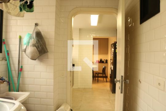 Área de Serviço de apartamento à venda com 4 quartos, 213m² em Perdizes, São Paulo