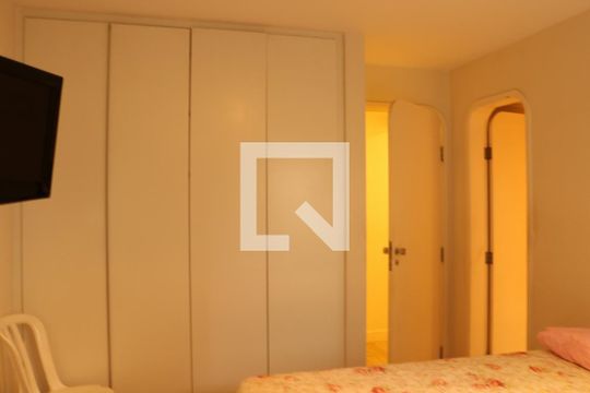 Suíte 1 de apartamento à venda com 4 quartos, 213m² em Perdizes, São Paulo