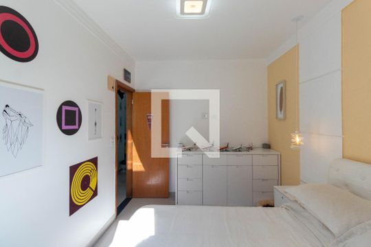 Quarto 1 de casa de condomínio à venda com 2 quartos, 54m² em Vila Nhocuné, São Paulo
