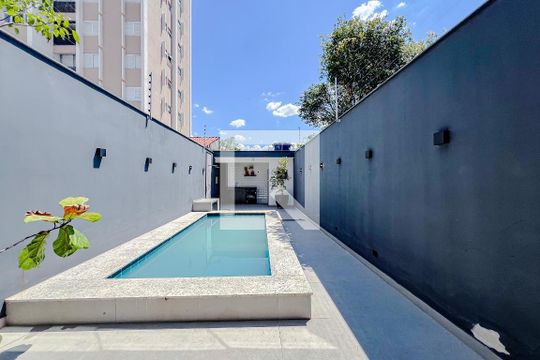 Área externa de casa à venda com 4 quartos, 218m² em Vila Mariana, São Paulo