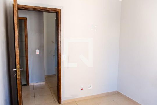 Quarto 1 de apartamento à venda com 2 quartos, 50m² em Veloso, Osasco
