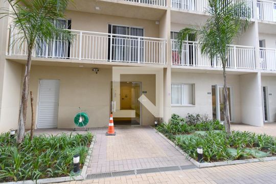 Fachada do bloco de apartamento para alugar com 1 quarto, 31m² em Socorro, São Paulo
