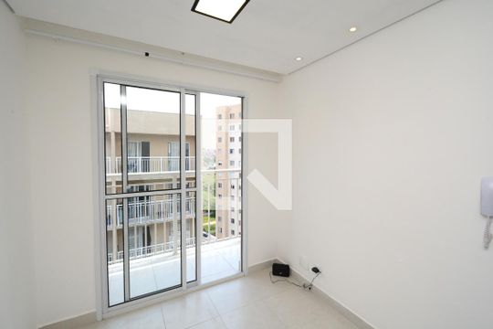 Sala/Cozinha de apartamento para alugar com 1 quarto, 31m² em Socorro, São Paulo