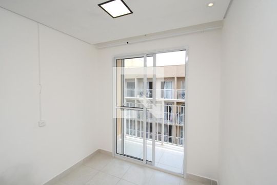 Sala/Cozinha de apartamento para alugar com 1 quarto, 31m² em Socorro, São Paulo