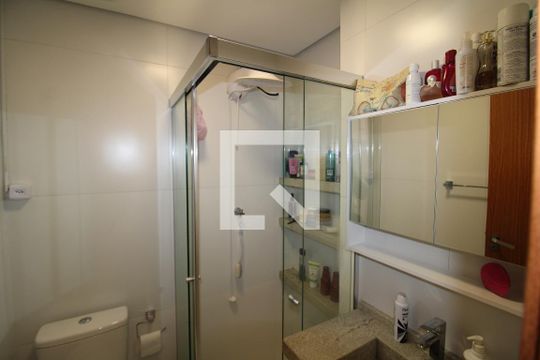 Banheiro de kitnet/studio à venda com 1 quarto, 24m² em Santana, São Paulo