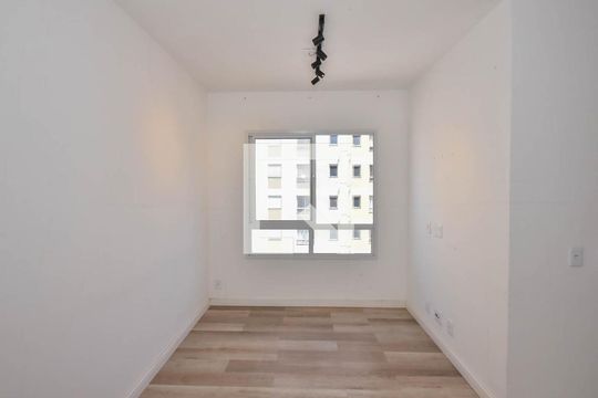 Sala de apartamento à venda com 2 quartos, 44m² em Jardim Boa Vista (zona Oeste), Osasco