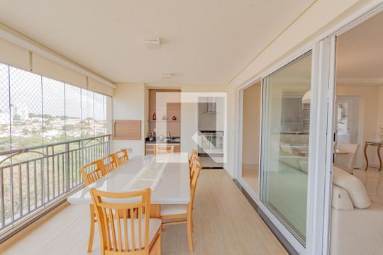 Varanda Gourmet de apartamento à venda com 3 quartos, 138m² em Jardim Chapadão, Campinas