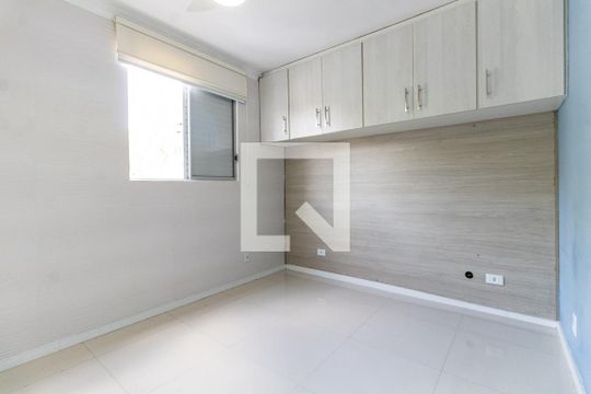 Quarto 2 de apartamento para alugar com 2 quartos, 68m² em Jardim Santa Cruz (sacoma), São Paulo