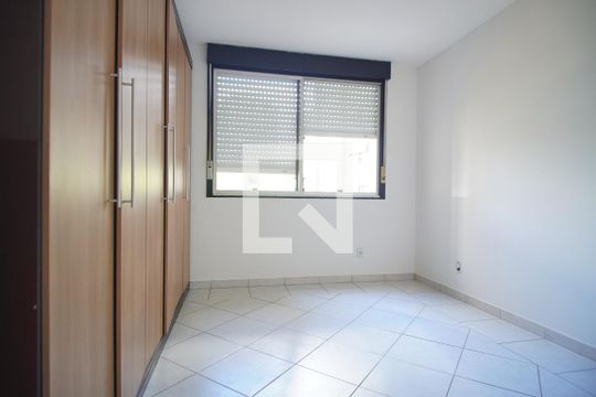 Quarto 1 de apartamento para alugar com 2 quartos, 72m² em Boa Vista, Porto Alegre