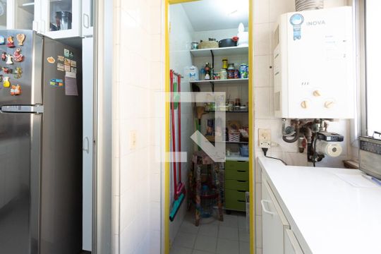 Área de Serviço de apartamento à venda com 2 quartos, 150m² em Pompeia, São Paulo