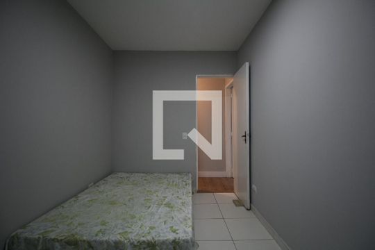 Suite 1 de casa para alugar com 2 quartos, 80m² em Jardim Iracema, Taboão da Serra