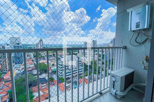 Varanda de kitnet/studio à venda com 1 quarto, 37m² em Pinheiros, São Paulo