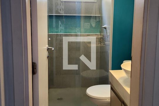 Banheiro Social de apartamento à venda com 2 quartos, 54m² em Centro, São Bernardo do Campo