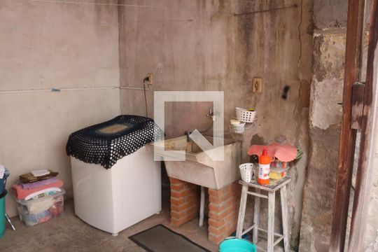 Área de Serviço de casa à venda com 2 quartos, 179m² em Santo Antônio, São Caetano do Sul