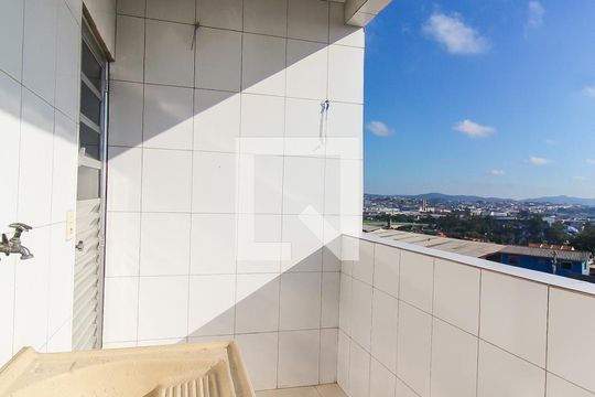 Área de Serviço e Varanda de kitnet/studio para alugar com 1 quarto, 35m² em Jardim Matarazzo, São Paulo