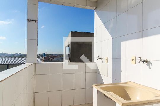 Área de Serviço e Varanda de kitnet/studio para alugar com 1 quarto, 35m² em Jardim Matarazzo, São Paulo