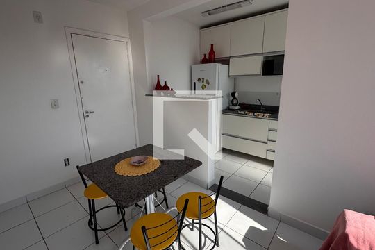Sala de apartamento à venda com 2 quartos, 45m² em Loteamento Parque São Martinho, Campinas