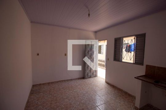 Studio de kitnet/studio para alugar com 1 quarto, 26m² em Ceilândia Norte (ceilândia), Brasília