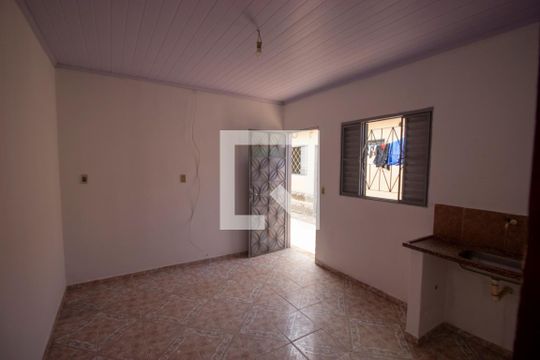 Studio de kitnet/studio para alugar com 1 quarto, 26m² em Ceilândia Norte (ceilândia), Brasília