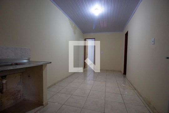 Cozinha  de kitnet/studio à venda com 1 quarto, 30m² em Ceilândia Norte (Ceilândia), Brasília