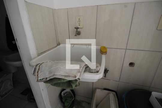 Área de Serviço de casa de condomínio para alugar com 2 quartos, 120m² em Taquara, Rio de Janeiro