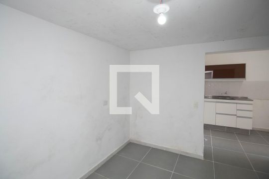 Studio de kitnet/studio para alugar com 1 quarto, 17m² em Vila Gustavo, São Paulo
