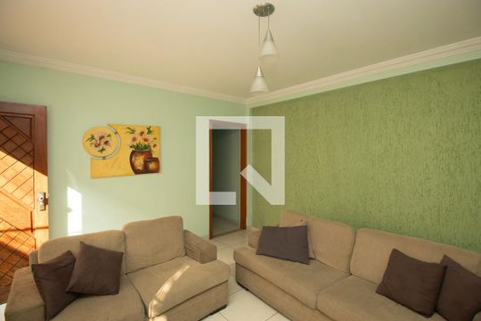 Sala 1 de casa à venda com 4 quartos, 150m² em Jardim Japao, São Paulo