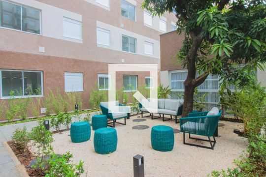 Área comum de apartamento para alugar com 2 quartos, 37m² em Lapa de Baixo, São Paulo
