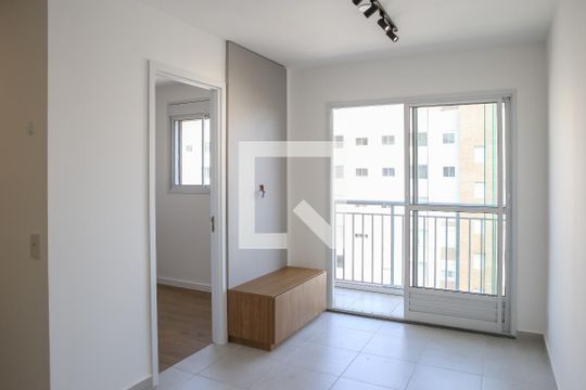 Apartamento para alugar com 2 quartos, 37m² em Lapa de Baixo, São Paulo