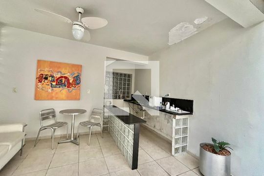 Cozinha de casa para alugar com 4 quartos, 280m² em Indianópolis, São Paulo