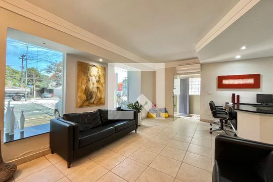 Sala de casa para alugar com 4 quartos, 280m² em Indianópolis, São Paulo