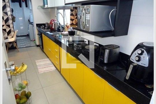 Apartamento à venda com 3 quartos, 400m² em Leme, Rio de Janeiro