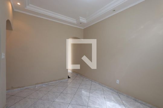 Sala de casa para alugar com 1 quarto, 70m² em Vila Tolstoi, São Paulo