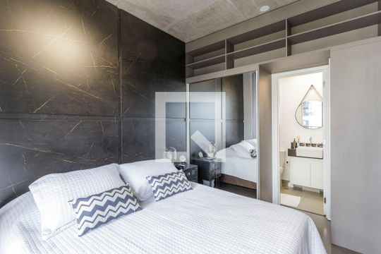 Quarto de kitnet/studio para alugar com 1 quarto, 44m² em Vila Olímpia, São Paulo