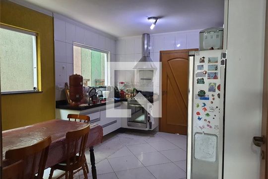 Casa à venda com 3 quartos, 175m² em Vila Mazzei, São Paulo