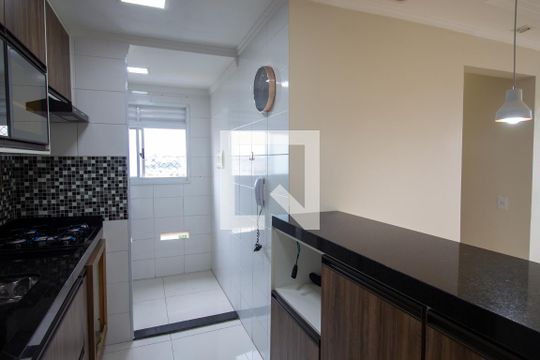Cozinha de apartamento para alugar com 2 quartos, 45m² em Vila Curuçá Velha, São Paulo